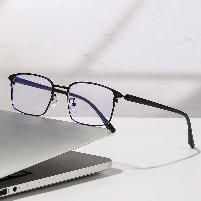 Blue Light Filter Eyeglasses Men's Retro Business Eyeglass Lightweight Glasses Clear Vision