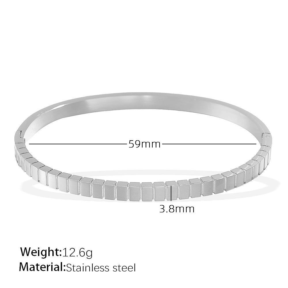 ins wind titanium steel thin square lattice stripe round diamond color gold-plated bracelet wholesale bracelet