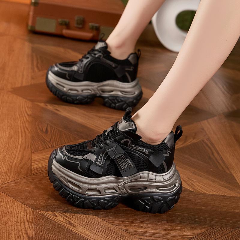 Daddy Shoes Women's 2025 Autumn and Winter New Casual Sports Shoes Muffin Sole Fashionable Versatile Thick Sole Inner Height Increase Women's Shoes