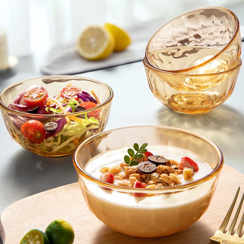 

Huang Xiaochu Crystal Diamond Dinnerware Set