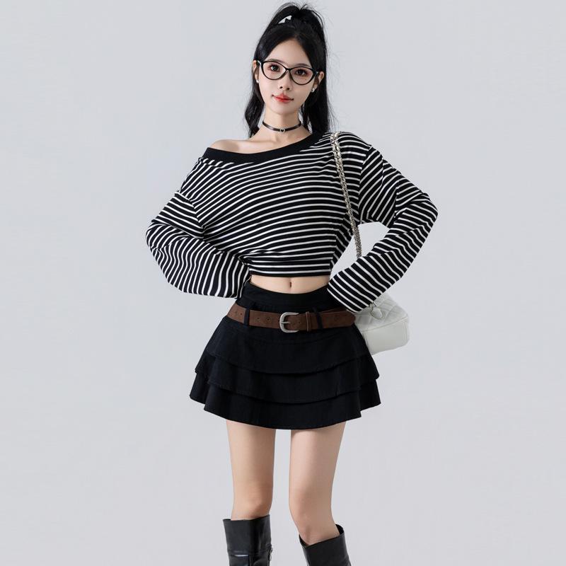 2026 New Design Off-the-Shoulder Striped Crop Top & Long-Sleeve Tie-Up Set for Women Small