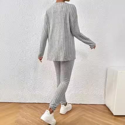 Europe, America 2024 Autumn and Winter Casual Turtleneck Knitted Long-sleeved Suit Women's Foreign Trade Sweater Loose Trousers Two-piece Set