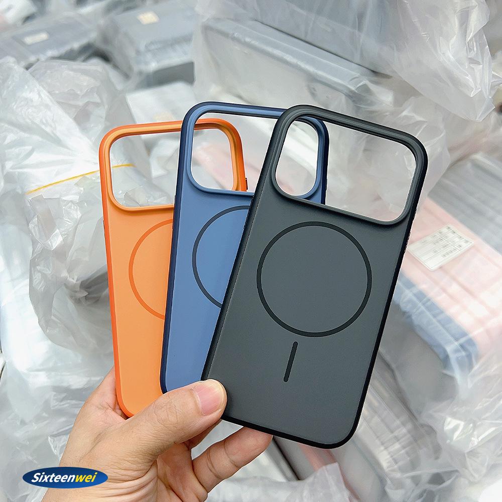 iPhone 17 Pro Max MagSafe-Compatible Thin Ring Magnetic Case with AI Button.