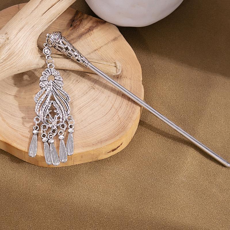 New Chinese Style National Tide Hairpin Minority Wind Hanfu Court Shaking Turquoise Hollow Flowers Tassel Hairpin