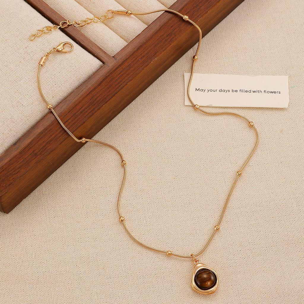 Brown Leather Sun & Star Double-Layer Choker Necklace - Y2K Niche Style for Women