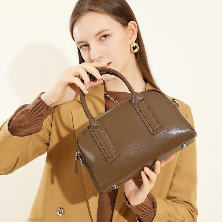 Vintage Commuter Cowhide Bag Versatile Handbag Niche Textured Shoulder Crossbody Bag Genuine Leather Urban Minimalist Pillow Bag