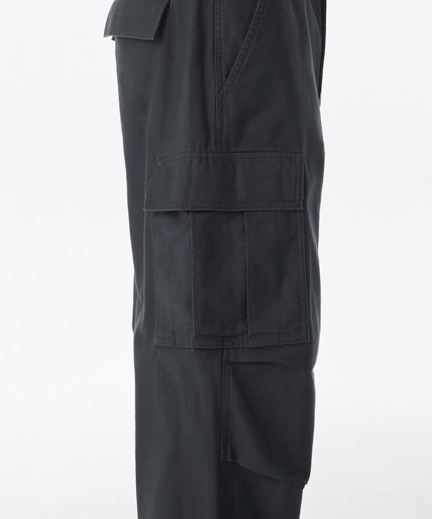 MUSINSA STANDARD Back Satin Parachute Cargo Pants [Dark Gray]