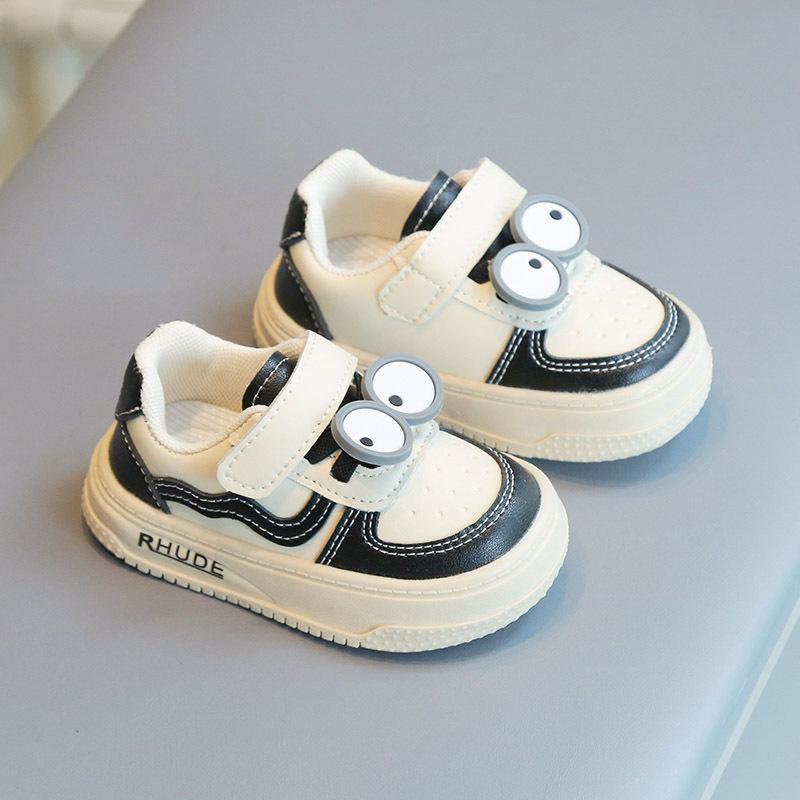 

Новая осенняя мультяшная обувь для маленькой девочки, милая, простая, универсальная детская парусиновая обувь, ходунки, модная обувь на толстой подошве для мальчика, трендовая детская обувь 16insole12cm чёрный