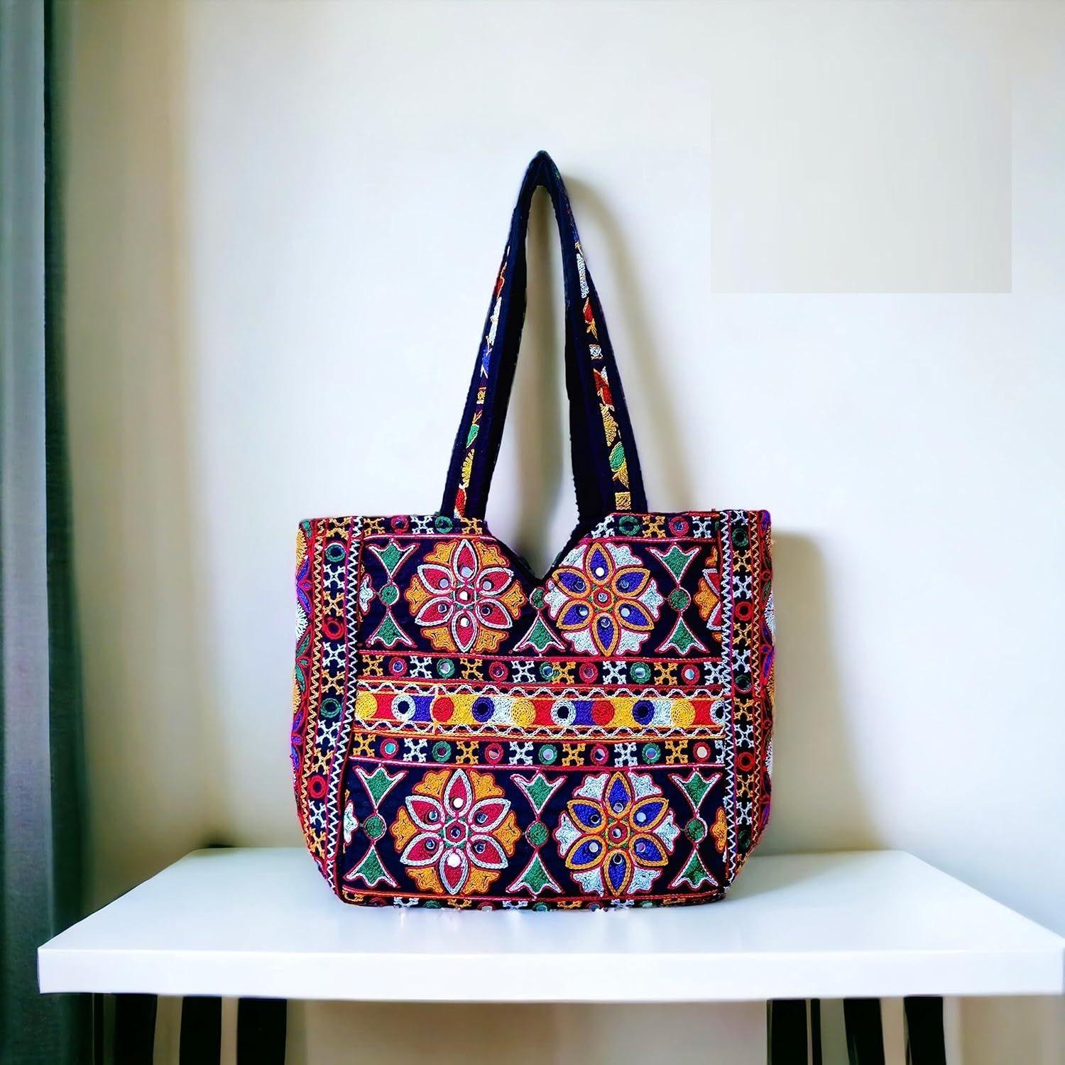 Женская многоцветная сумка Matka ручной работы в Раджастхани (11*15 дюймов) — фото 3