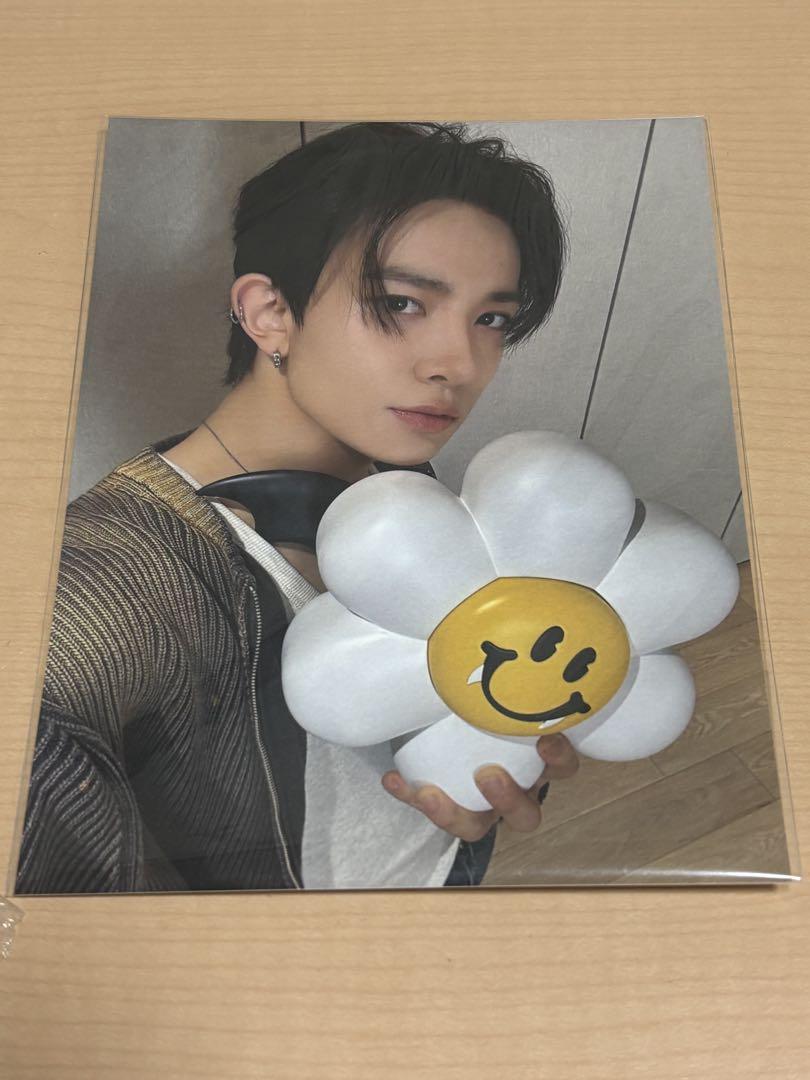 

[USED] ENHYPEN wiggle wiggle postcard Heeseung