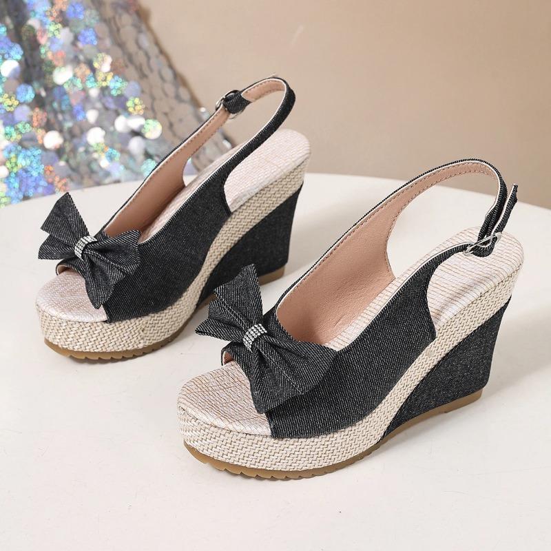 Vintage Rivet Decor Wedge Sandals Women Summer High Heels Platform Sandals Ankle Buckle Beach Shoes