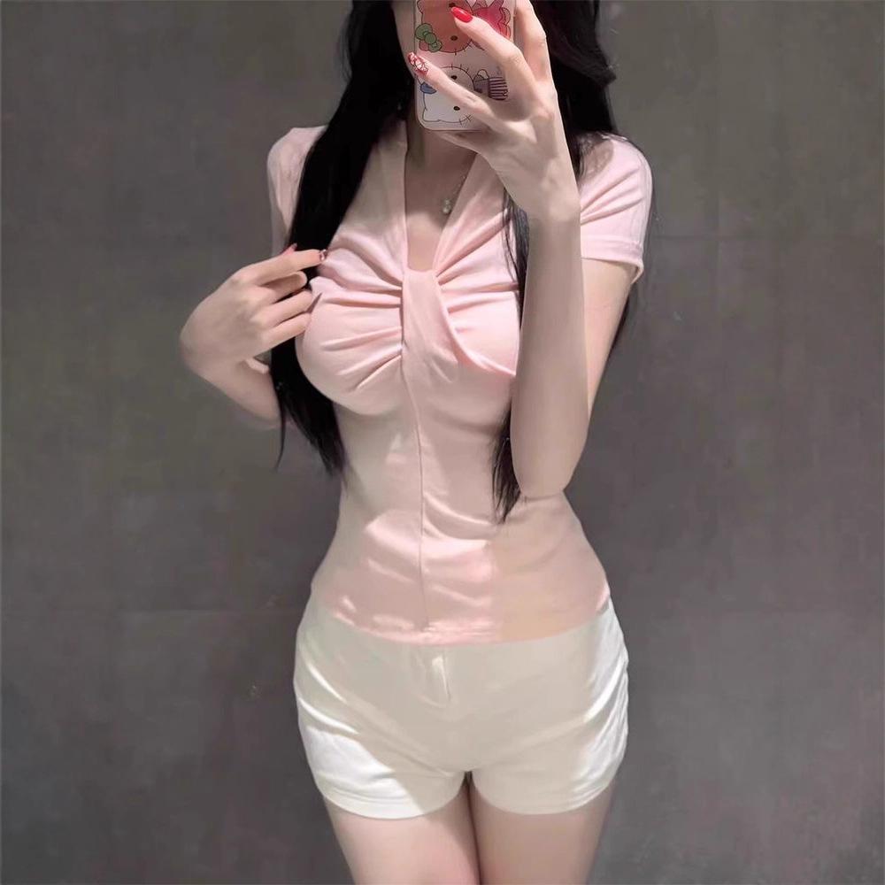 Solid color v-neck simple niche design sense front shoulder short-sleeved T-shirt women's summer fashion versatile pure desire Spice Girl top tide