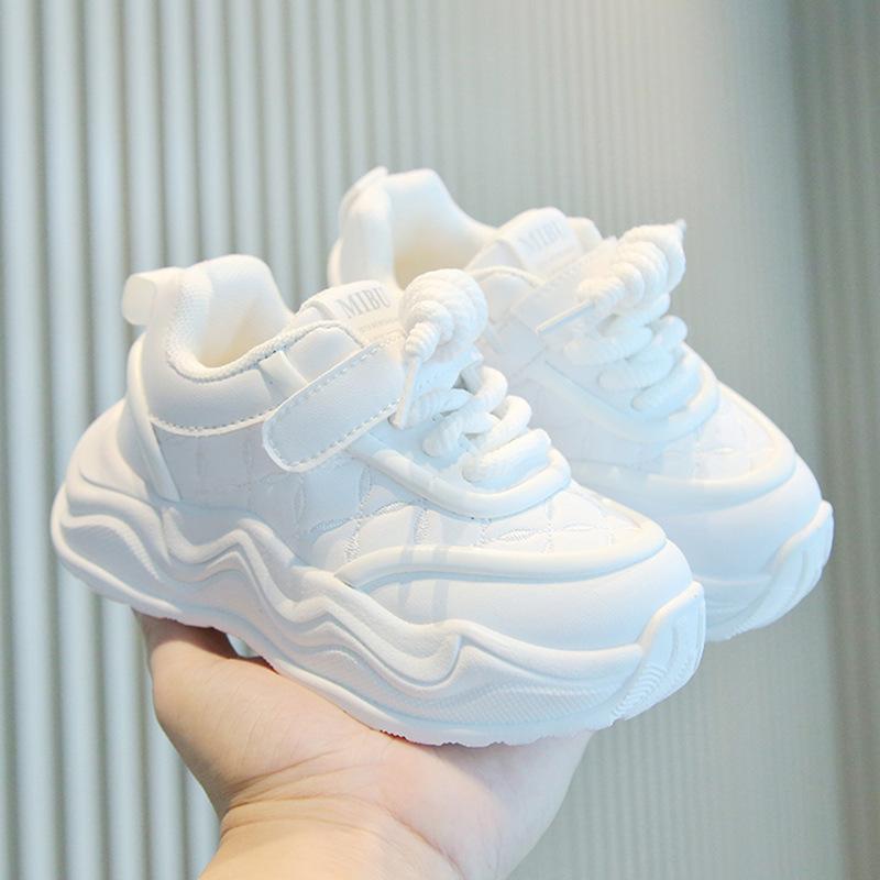 Children's sports shoes 2025 spring and autumn new boys' dad shoes Korean version girls' little white shoes soft-soled baby casual shoes