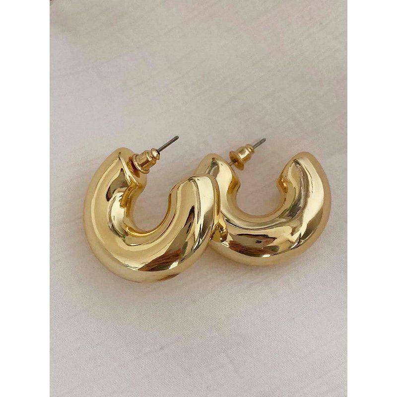 

Fashion Fashion Beautiful Circle Hollow Stud Earrings Ins Internet Celebrity Fancy Minimalist Brass Gold-Plated Earrings Earrings for Women Gold