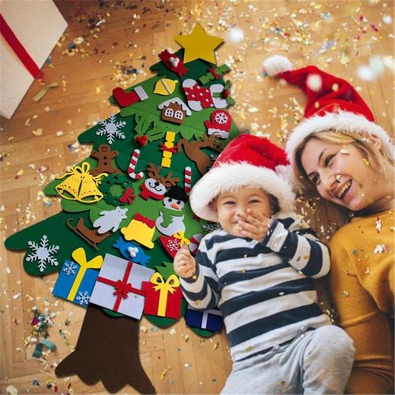 DIY Felt Christmas Tree Snowman Set Christmas Party Supplies with 30pcs Decoration for Children Gift