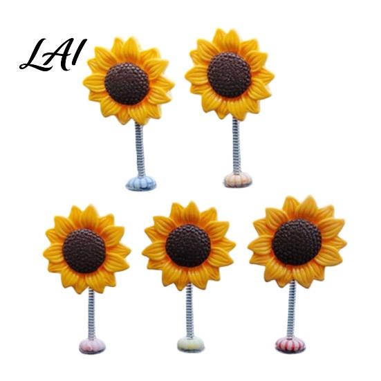 Vibrant Flower Car Decor 5Pcs Wobble Sunflower Dashboard Decor Resin Spring Ornament for Road Trips with Non Slip Adhesive Cute Shaking Office Desk