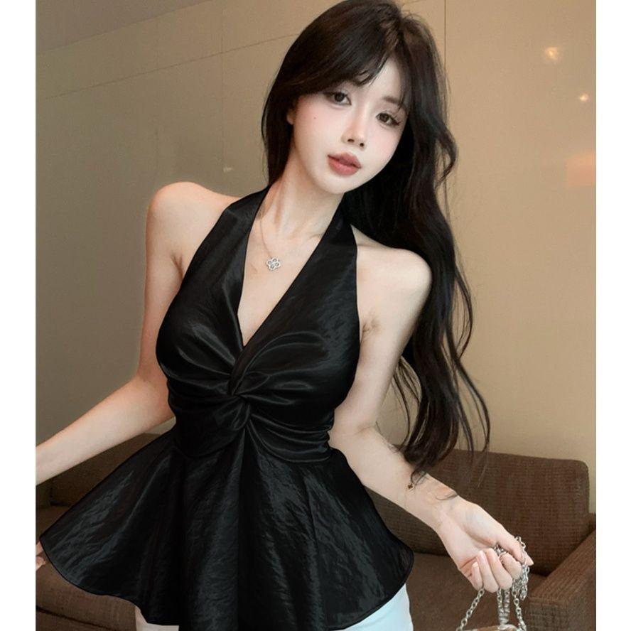 

Chic Twist Open-Back Halter Crop Top: Stunning Strapless Summer Camisole, Waist-Cinching, Slimming, Hot Girl Style Small чёрный