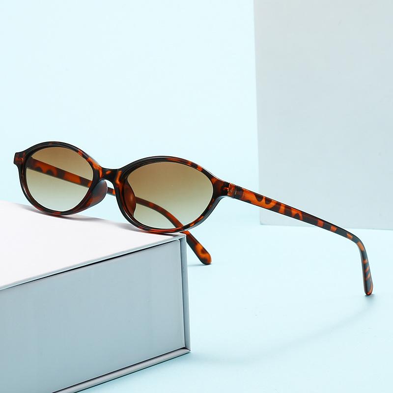 

New Small Frame Oval Women S Sunglasses Summer Outdoor Photography Sun Shading Eyeglasses Retro Designer Shades Uv400 Eyeglass 1PC