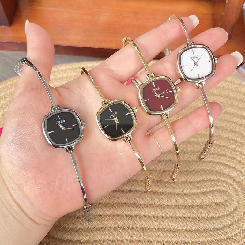 Ancora Red Fashion Simple Bracelet Slim Strap Bracelet Square Women'S Watch Ancora