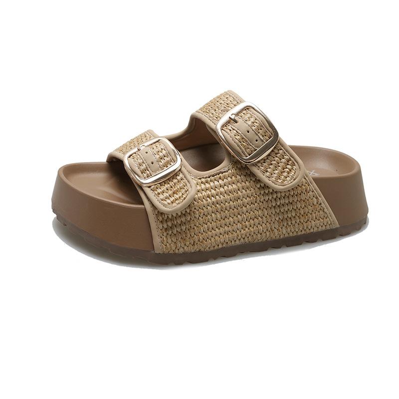 

2025 summer fashion new European and American foreign trade large size fashion belt buckle flat bottom one word cool slippers women wear 40