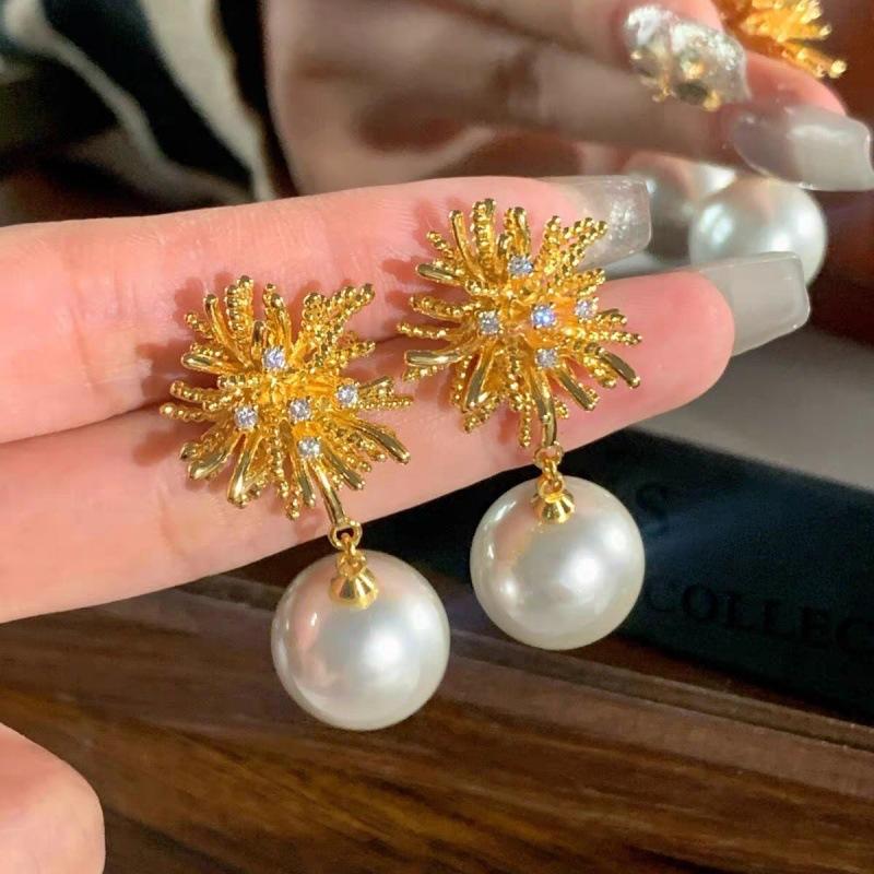 New fashion silver needle fireworks pearl stud earrings for women, light luxury temperament simple and versatile earrings earrings
