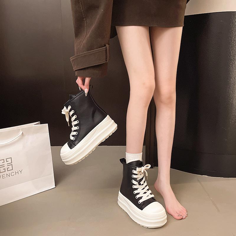 Imitation leather thick baseplate shoes women's autumn 2025 new versatile velvet round head lace-up side zipper casual bread shoes