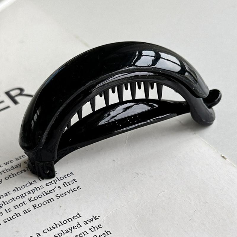 Temperament High Ponytail Clip Headband Korean Simple Retro Twist Hair Clip Women Girls Sweeet Hairpins Solid Color Barrettes