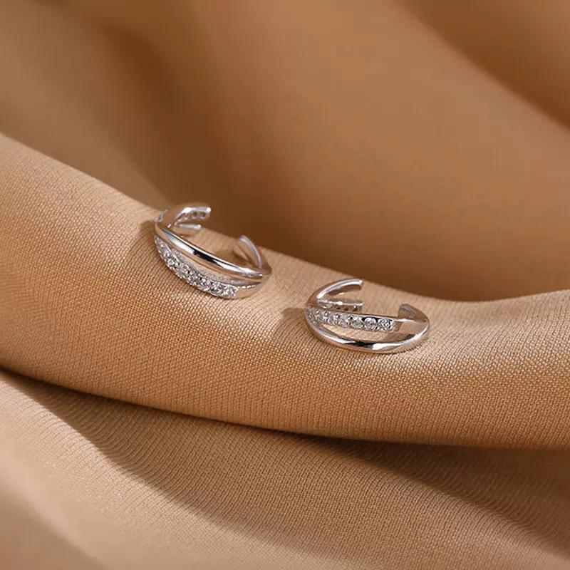 Elegantní geometrické náušnice na ucho pro ženy - Trend 2023, není potřeba piercing