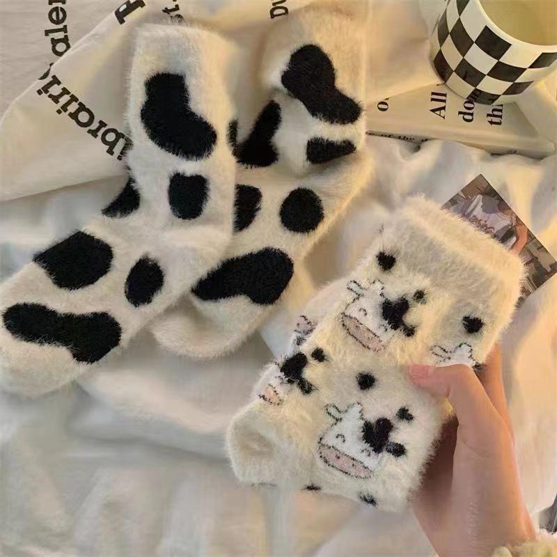 Women's Plush Fleece-Lined Mid-Calf Socks - Warm Milk Spot Mink Cashmere for Autumn/Winter Home Use