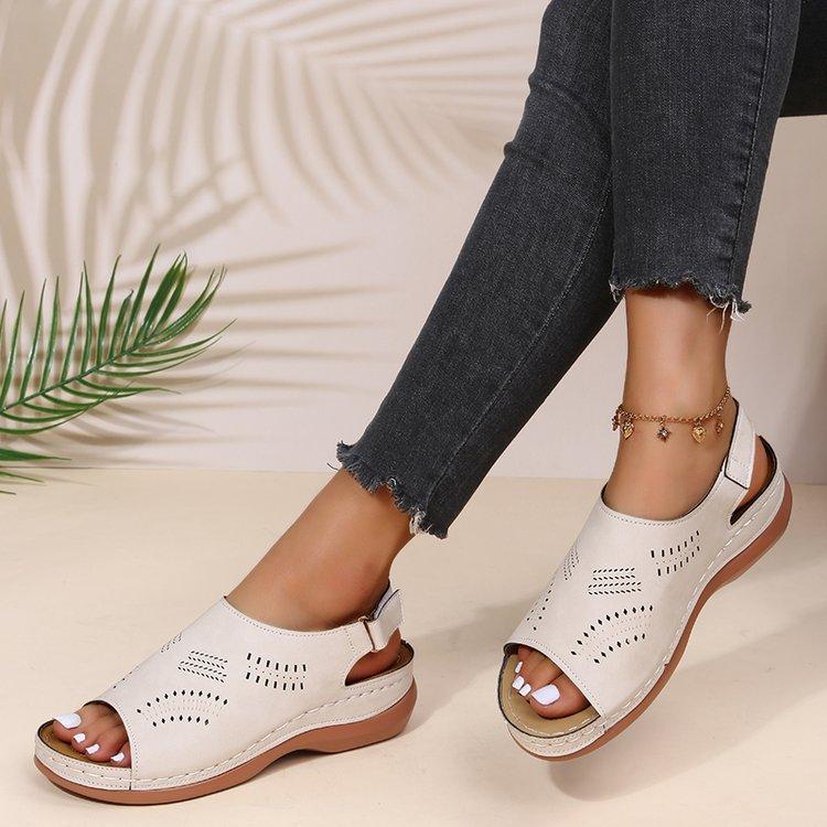 Women's Shoes Spring and Summer New Cut-out Back Buckle Fish Mouth Retro Ethnic Style Casual Large Size Solid Color Sandals In Stock