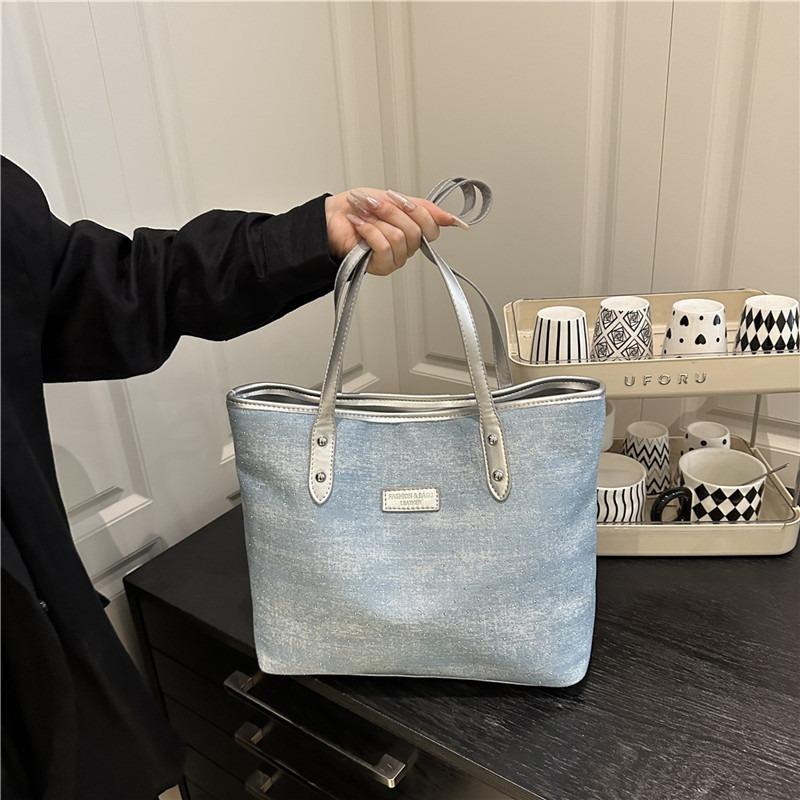 Fashion Large-capacity Tote Bag Fashion Commuter Bag Women's Summer New Casual Shoulder Handbag