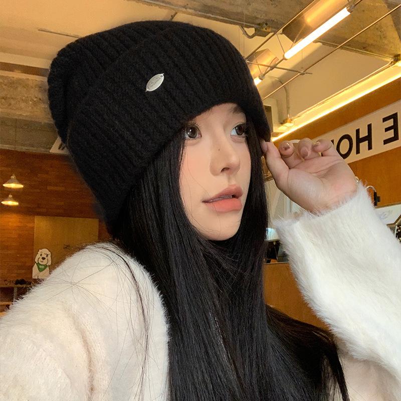 The Knitted Hat for Women with Autumn and Winter Versatile Thickened Face Protecting Small Wool Hat Ear Protection Cold Proof Pullover Hat