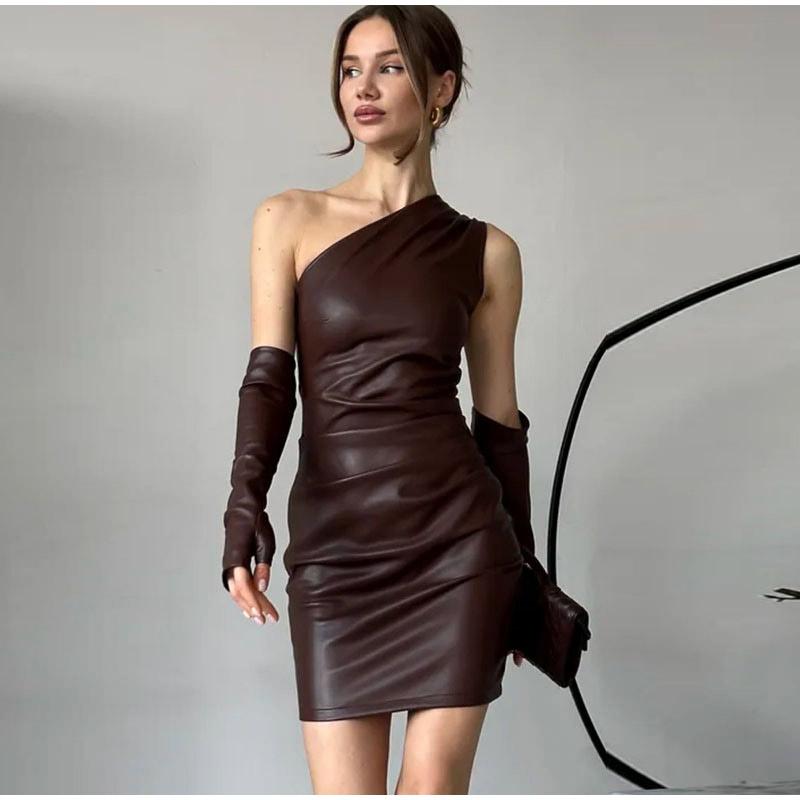

Fashion One Shoulder Gloves Short Leather Dress Slim Pleated Sleeveless Hip Package Female Dresses 2026 Summer Lady Sexy Dress S темно-коричневого