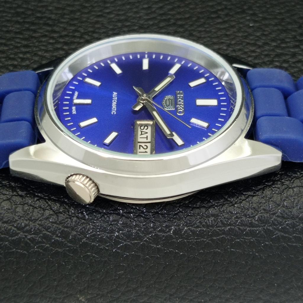 AUTOMATIC VINTAGE SEIKO 5 REFURBISHED JAPAN MENS BLUE COLOR DIAL WATCH a440536-4 Sk-a440536