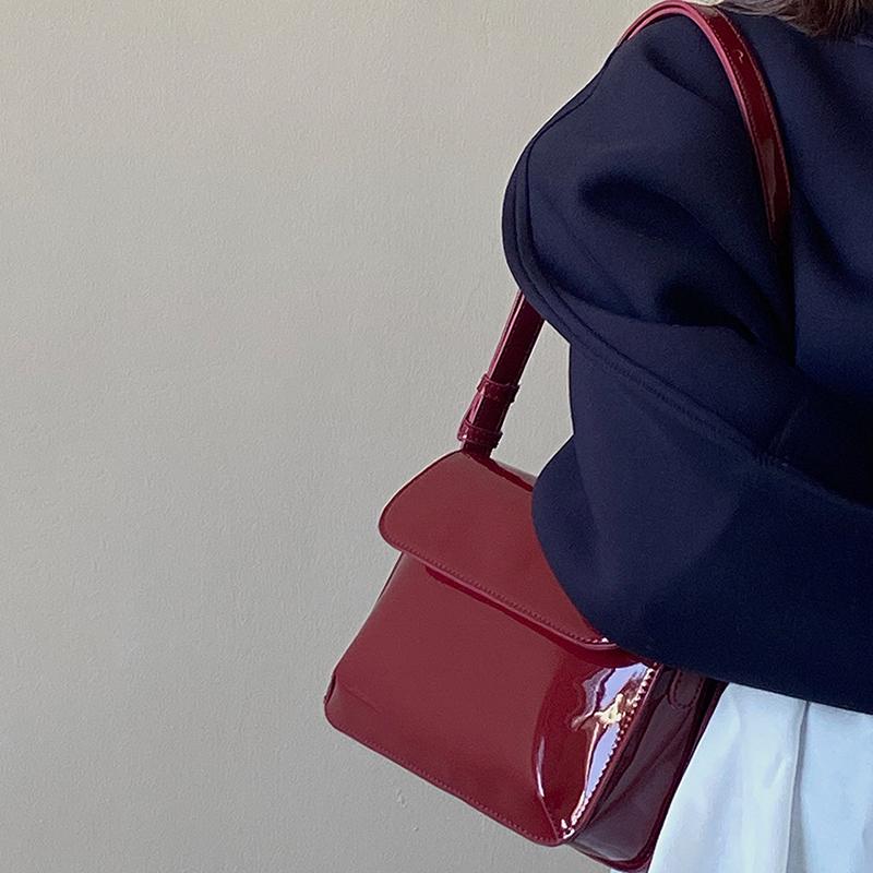 Retro Patent Leather  New Women's Underarm Bag Fashion Small Square Shoulder Messenger Bags Casual All-match Handbags