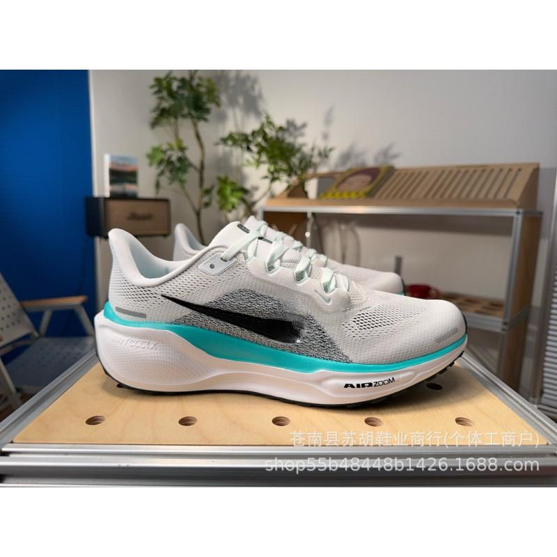 Men Women Lightweight Breathable Mesh Running Sneakers Casual Sports Shoes Daily Wear