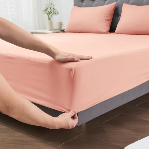 Sufdari Waterproof Fitted Sheet, Semi-Double, with Elastic Bands, Waterproof Mattress Cover, Bed Cover, Bedwetting Sheet, Soft to the Touch, Pill-Free