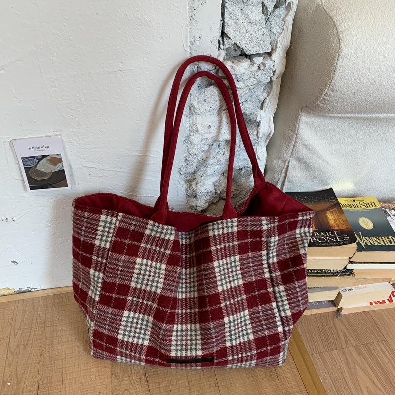 British-style Double Bread, Large-capacity, Laid-back Tote Bag
