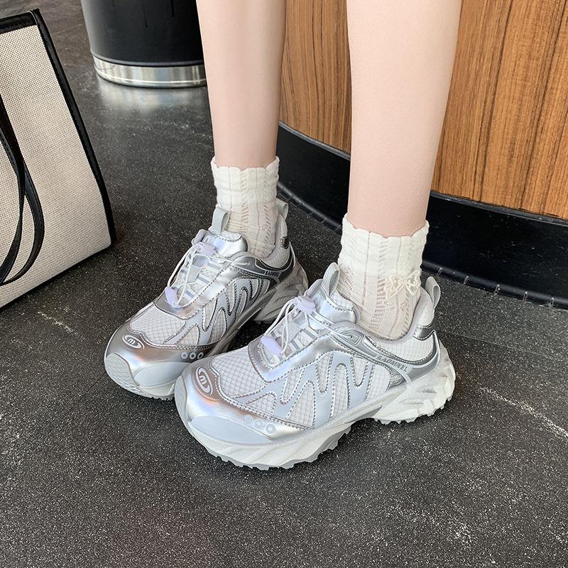 Casual retro breathable mesh women's summer fashion versatile color matching design comfortable sports running shoes