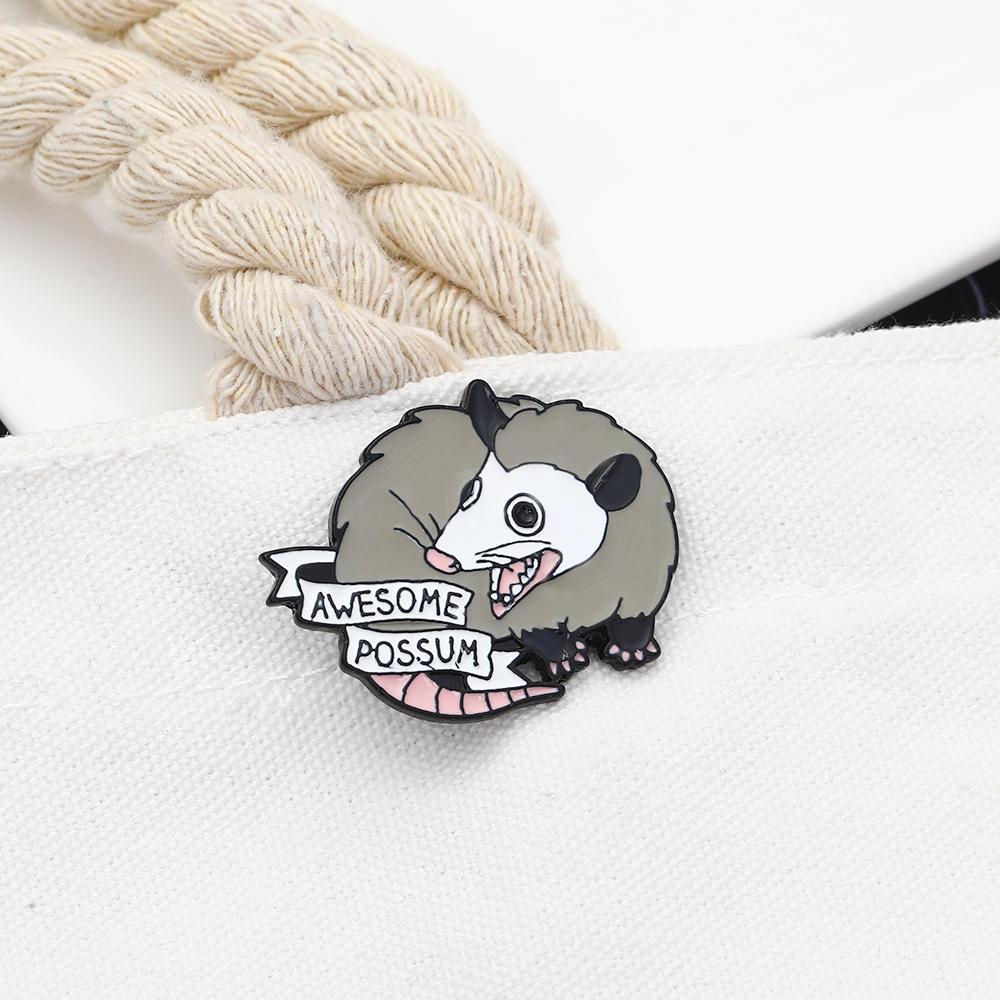 Funny Awesome Possum Shaped Brooches Grey Enamel Fierce Opossum Pins Animal Badge