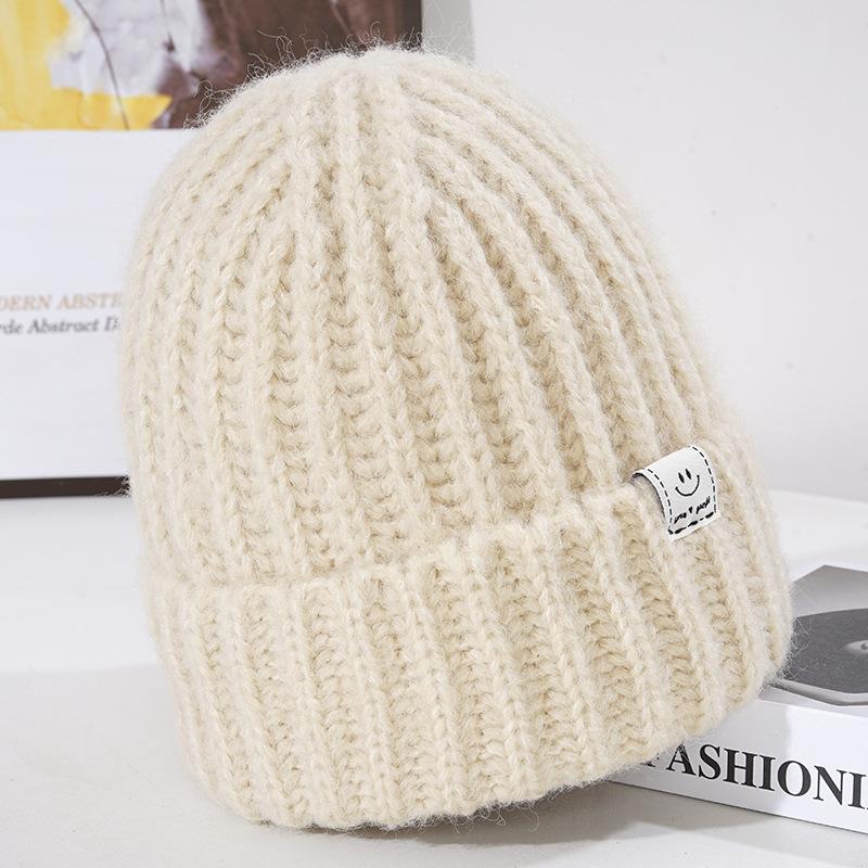 Women's Winter Thickened Warm Knitted Hat Korean Style Fashion Smiling Face Windproof Ear Protection Wool Hat