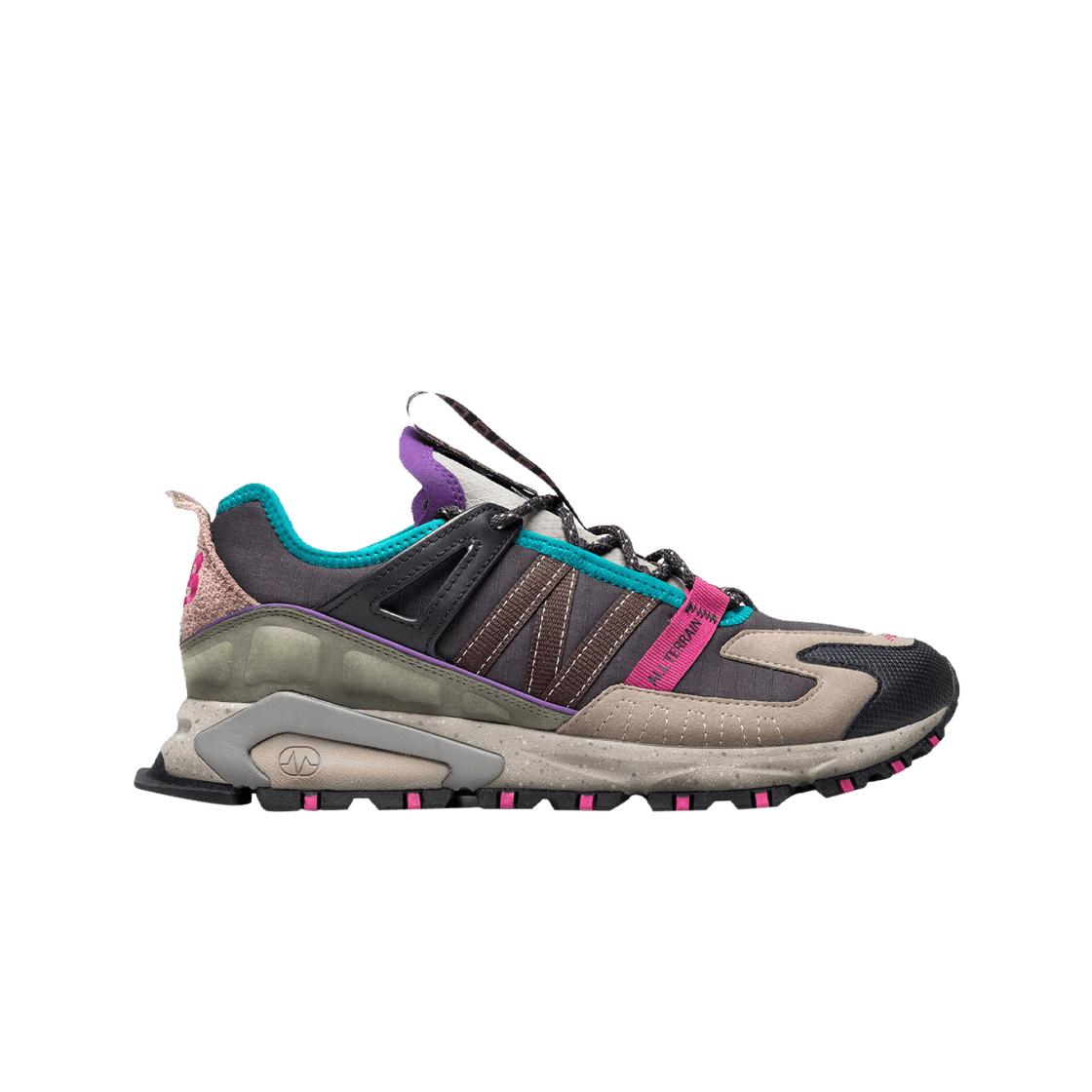 

Мужские кроссовки New Balance x Bodega X Racer All Terrain MSXRCTBO