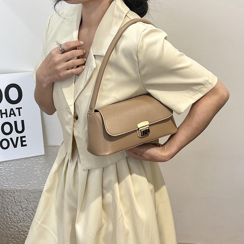 Borsa a tracolla piccola in PU per donna con chiusura a lucchetto e tasca interna per telefono, perfetta per l'uso quotidiano