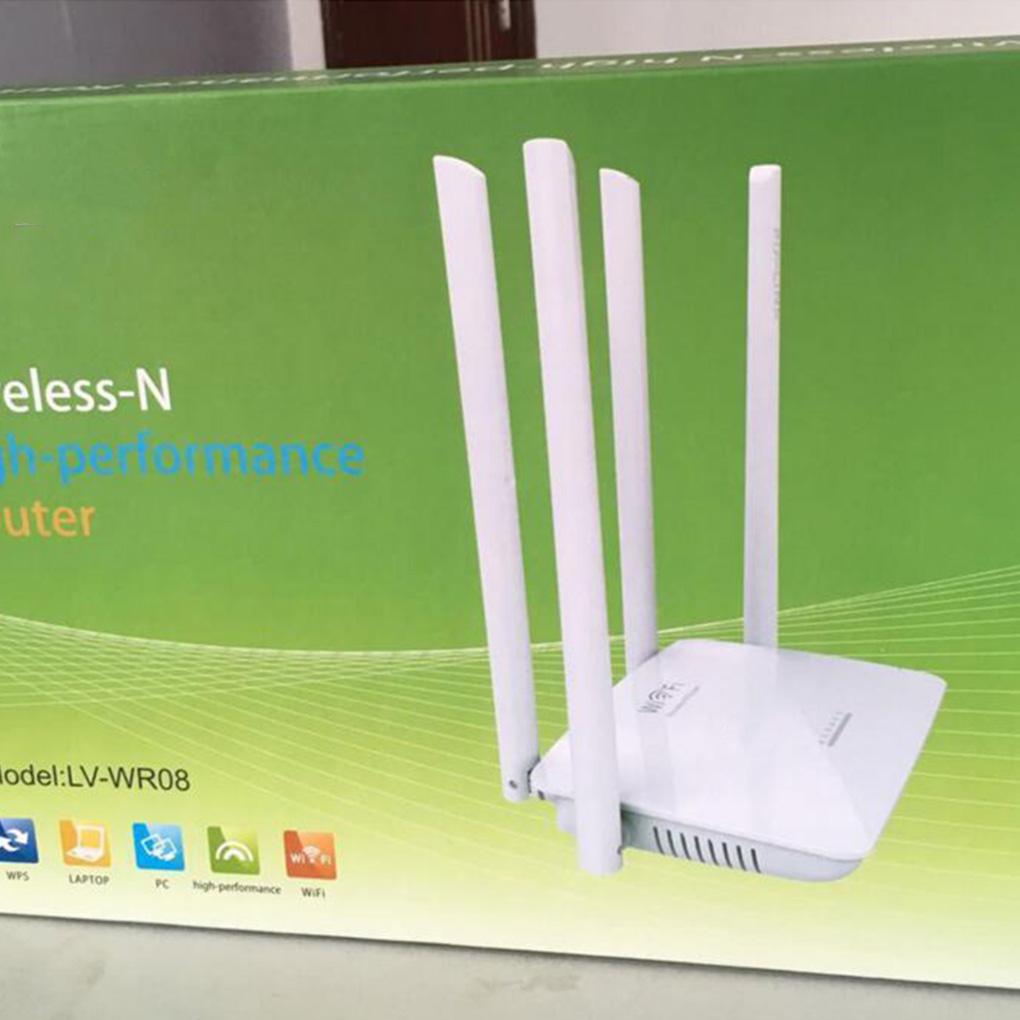 Wireless WiFi Router 802\.11 b/g/n 300Mbps Smart High Power 4 Antennas Wide Coverage Wireless Routers