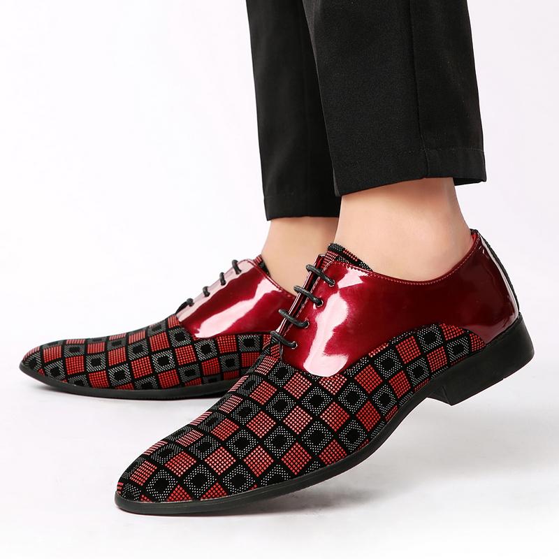 Fashion Black Mens Dress Shoes Style Luxury Formal Shoes For Men Oxfords Shoes Designer Casual Business Leather Shoes Men Zapatos Hombre