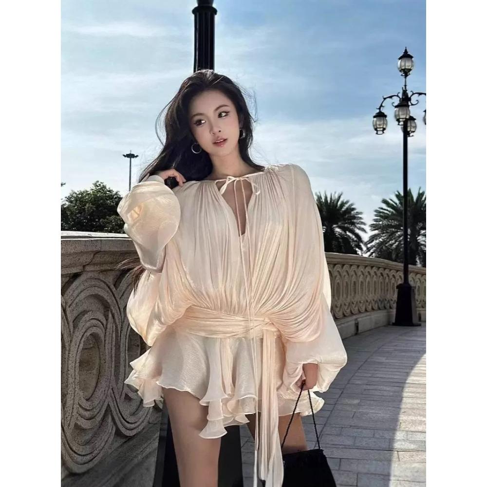 Solide Patchwork Schnürkleider für Damen O-Ausschnitt Langarm Hohe Taille Gespleißte Falten Temperament Kleid Damenmode