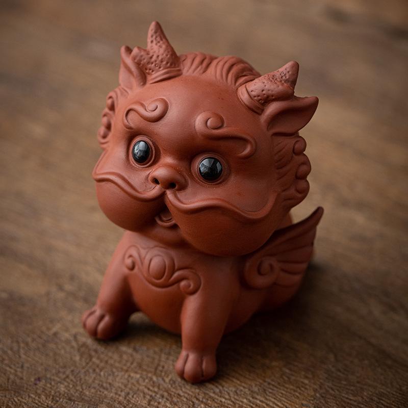 Guochao Pixiu Zisha Tea Pet Ornament - Creative, Cute, and Wealth-Attracting Tea Table Decoration