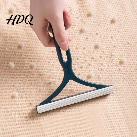 Handheld Fabric Trimmer Manual Lint Remover Portable Shaver with Ergonomic Handle Hair Ball for Clothes And Pet