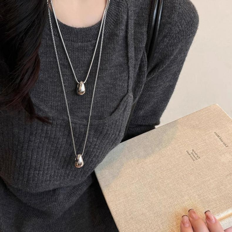 

Сплав Фен-шуй Підвіска-крапля води Намисто для жінок, Довгий Осінньо-Зимовий Стиль, Повсякденний Легкий Розкішний Аксесуар Short Chain with Square Snake Link