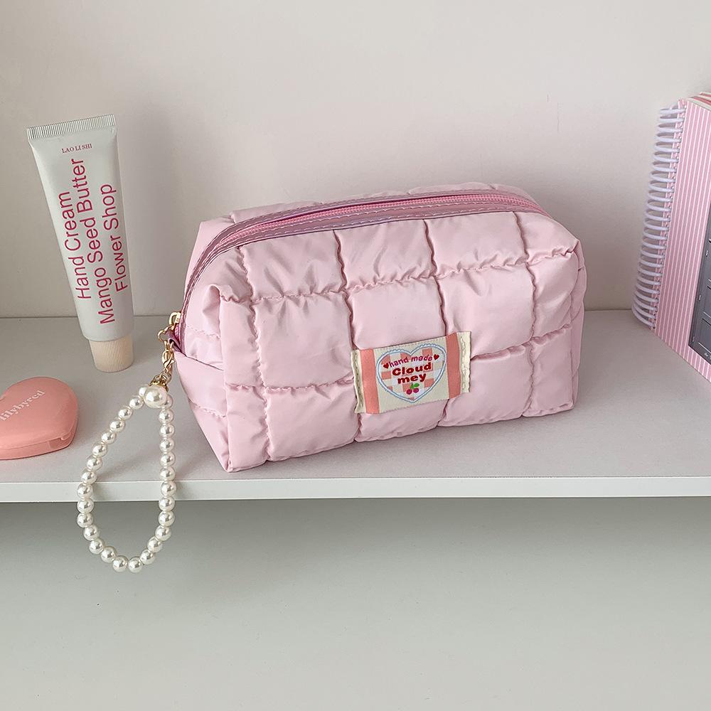 

Travel Toiletry Bag Cotton Pearl Handle Cosmetic Bag Makeup Storage Bag Soft For Suitcase Travel Purse светло-розовый